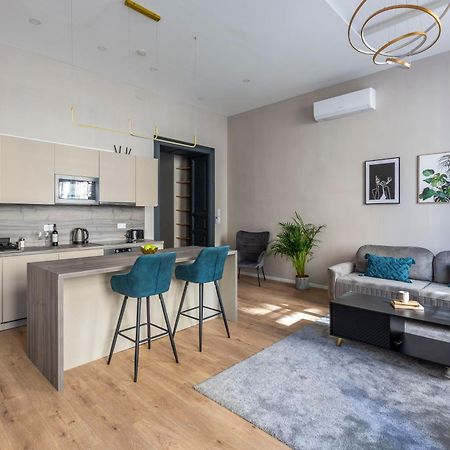 Luxurious & Spacious Central Apartment In The Kertesz Street Budapest Exterior photo
