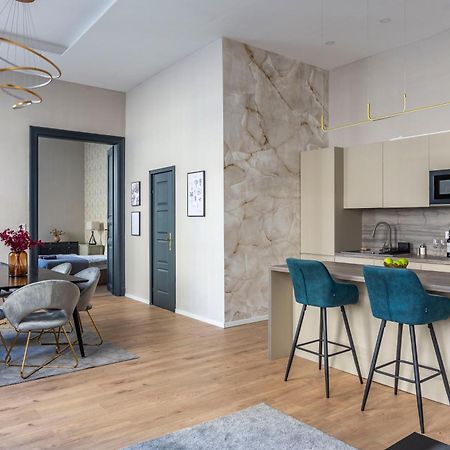 Luxurious & Spacious Central Apartment In The Kertesz Street Budapest Exterior photo